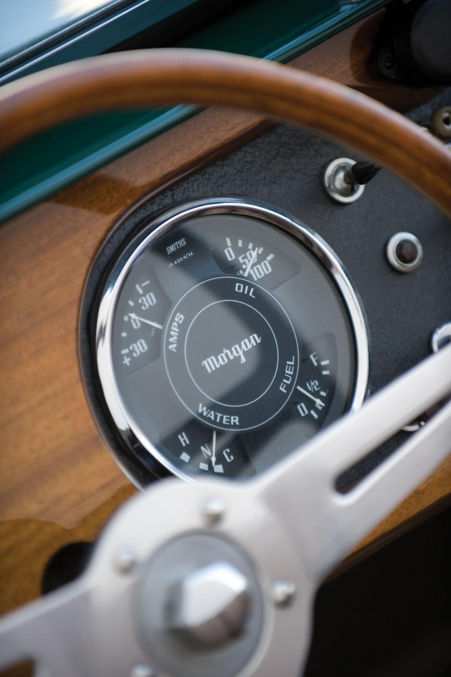  Morgan Plus 4 Roadster 1964 года  (фото 4 из 6)